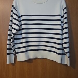 UNIQLO Kids Striped Sweater - White and Black Size 13